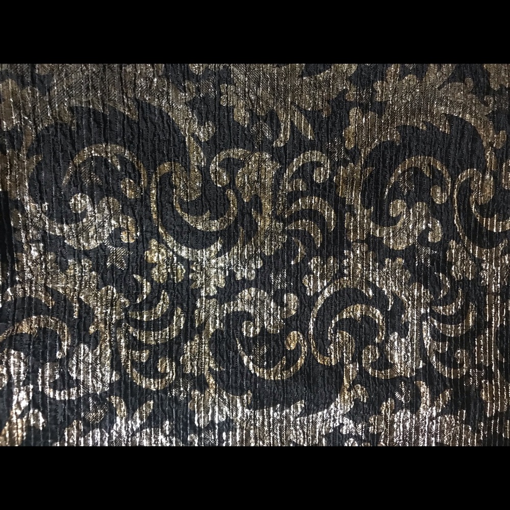Large Demask LuLaRoe Amelia